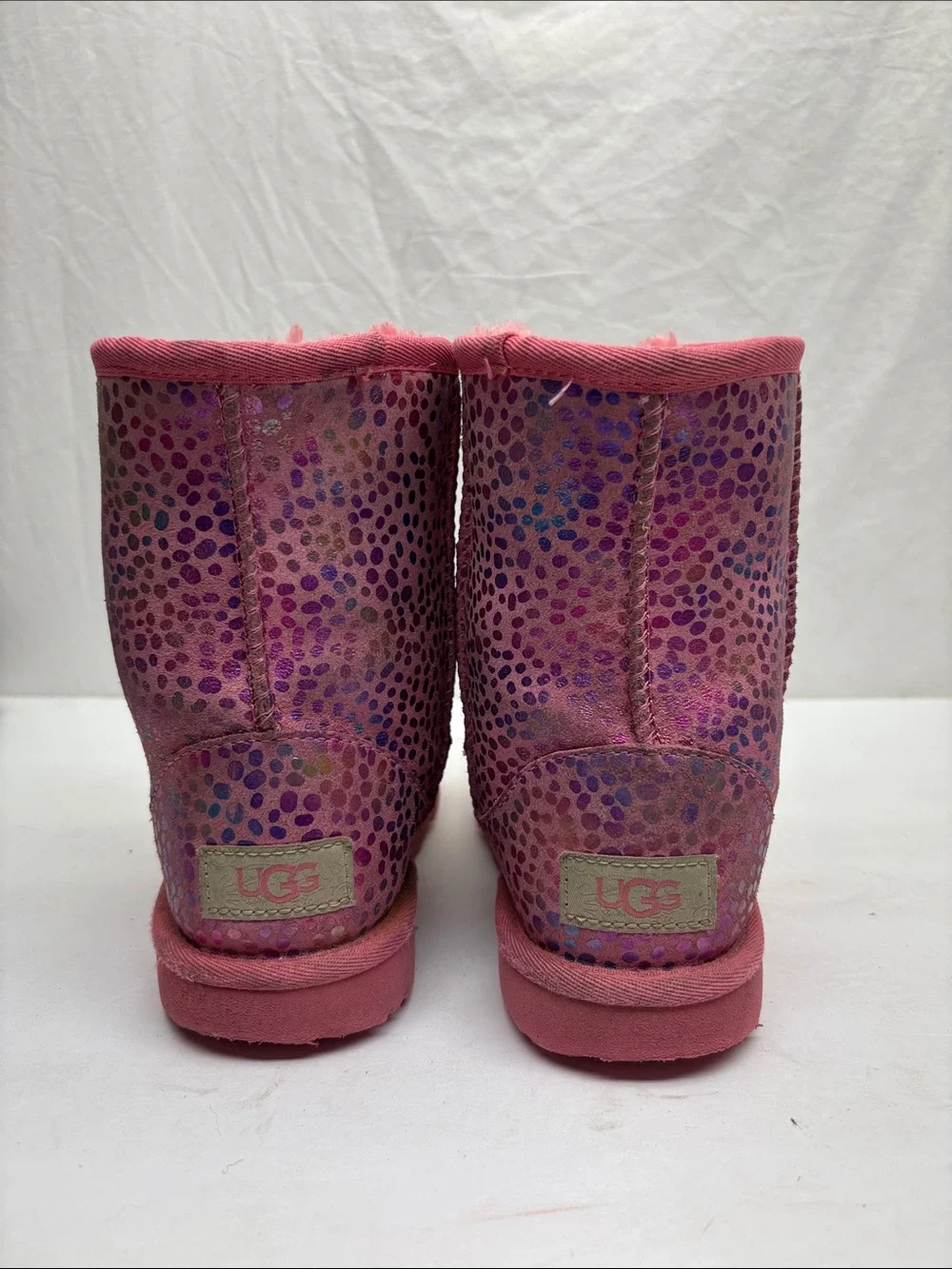 UGG multicolor Classic short boots, size 1 little girl, box 55